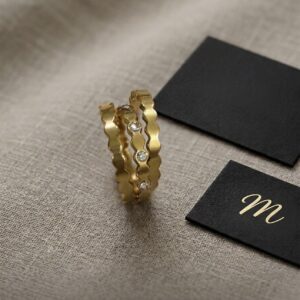 Crystal stack ring