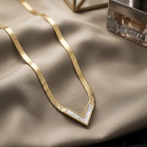 Imperial V - pendant