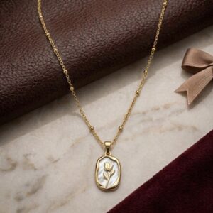 Tulip charm pendant